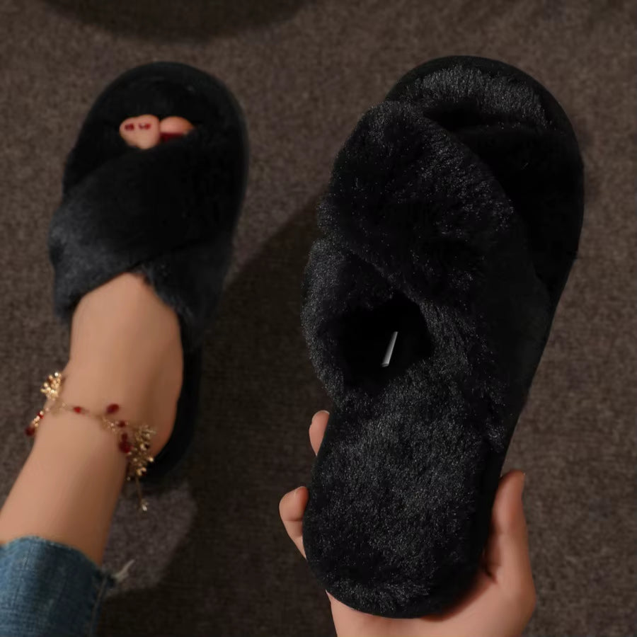 Autumn New Fashion Cross Strap Fur Slippers Women Indoor Light Warm Plush Home Slippers Woman Faux Fur Flat Heel Couple Slides